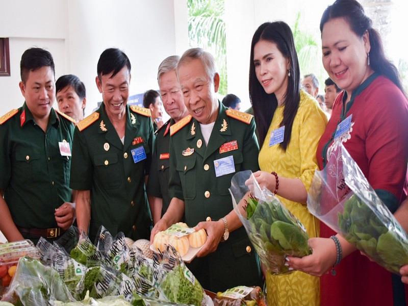 CHÀO MỪNG ĐẠI HỘI THI ĐUA YÊU NƯỚC "CỰU CHIẾN BINH GƯƠNG MẪU" GIAI ĐOẠN 2019 - 2024: Phát huy ba phẩm chất vàng của người lính trong thời đại mới