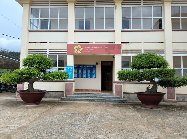 Bộ phận tiếp nhận và trả kết quả theo cơ chế một cửa UBND xã Đạ Chais
