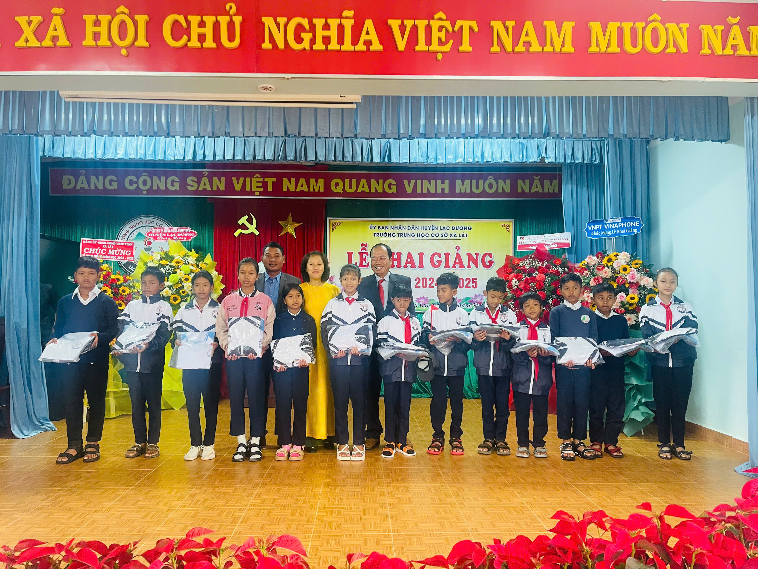 Chương trình " Xuân yêu thương"